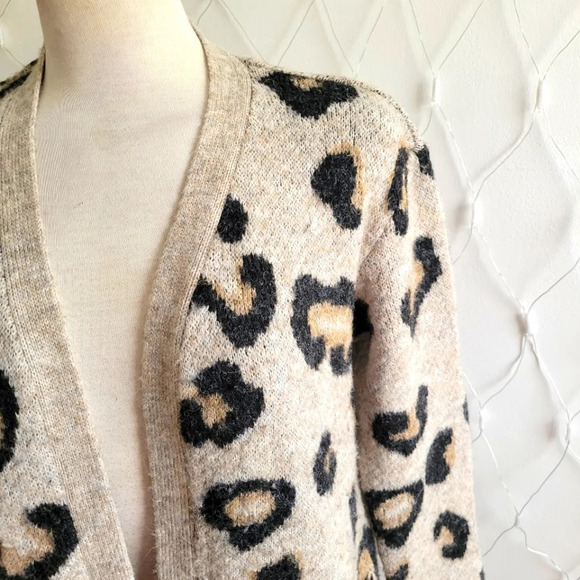 Leopard Print Open Cardigan Sweater / Size 2-4 - Picture 2 of 4